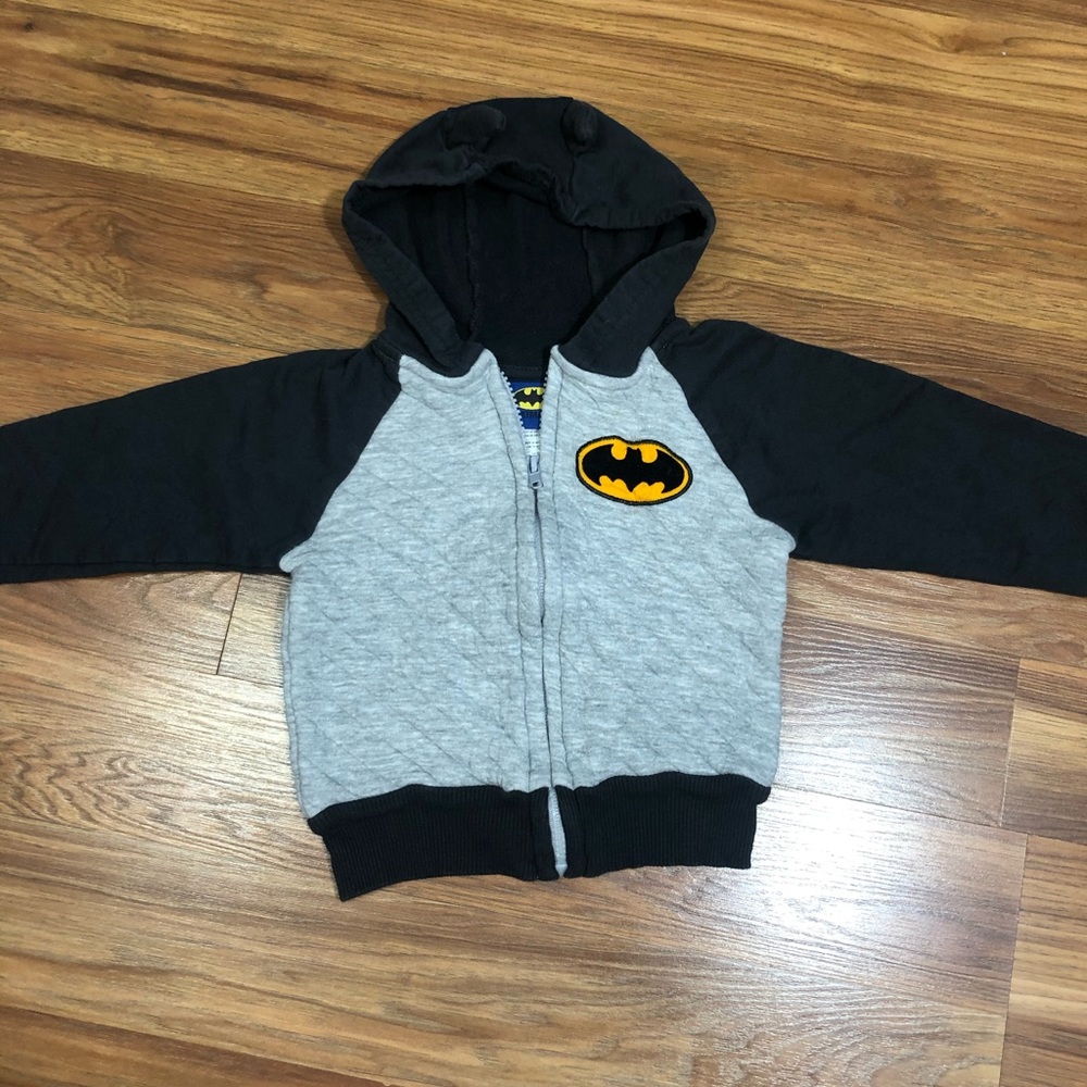 Boys 2T Batman black and gray zip up sweatshirt